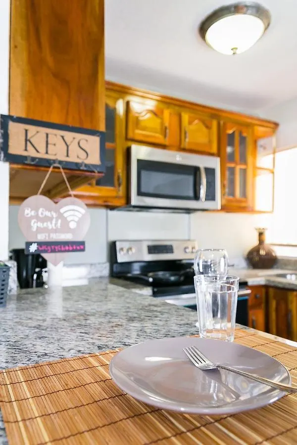 Quaint Mini-Mystic Studio! Apartment Ocho Rios